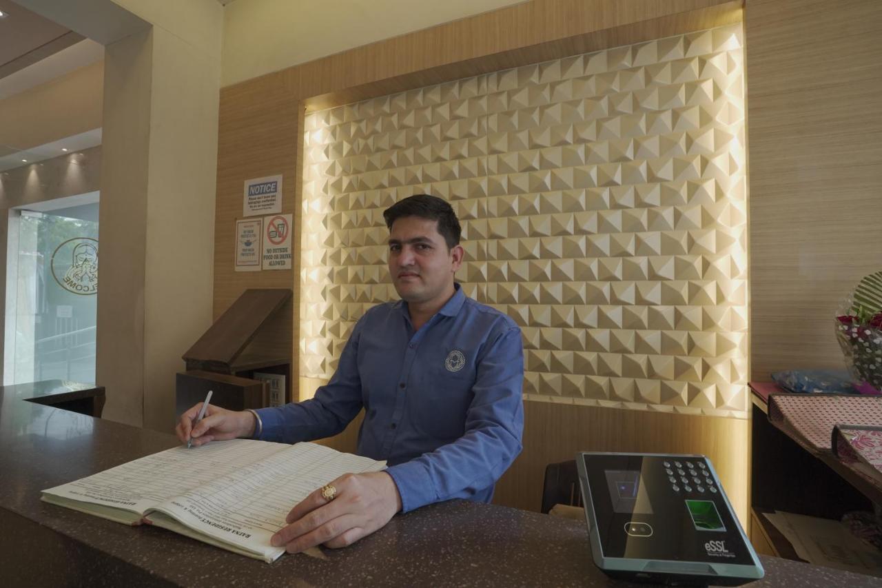 Hotel Mathoshree Thane Zewnętrze zdjęcie