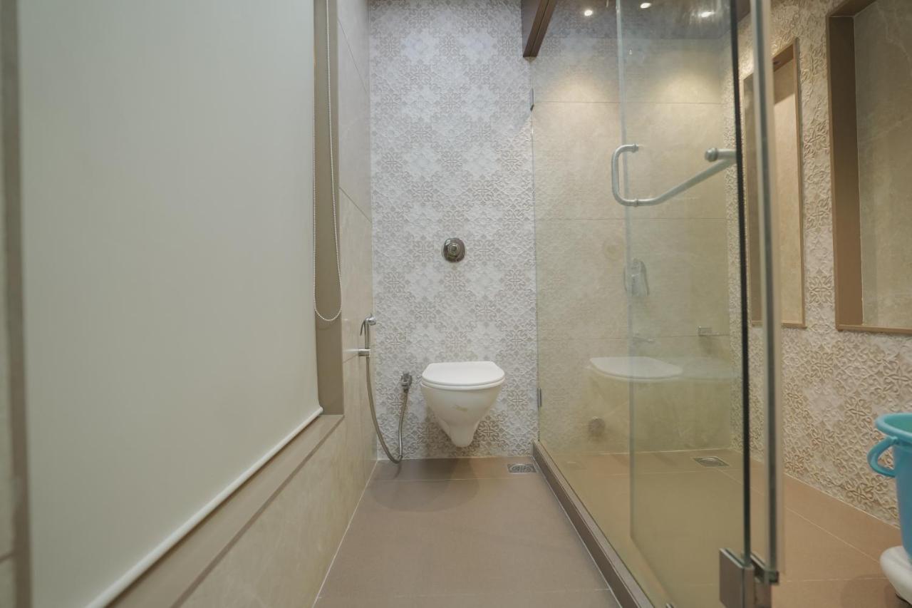 Hotel Mathoshree Thane Zewnętrze zdjęcie