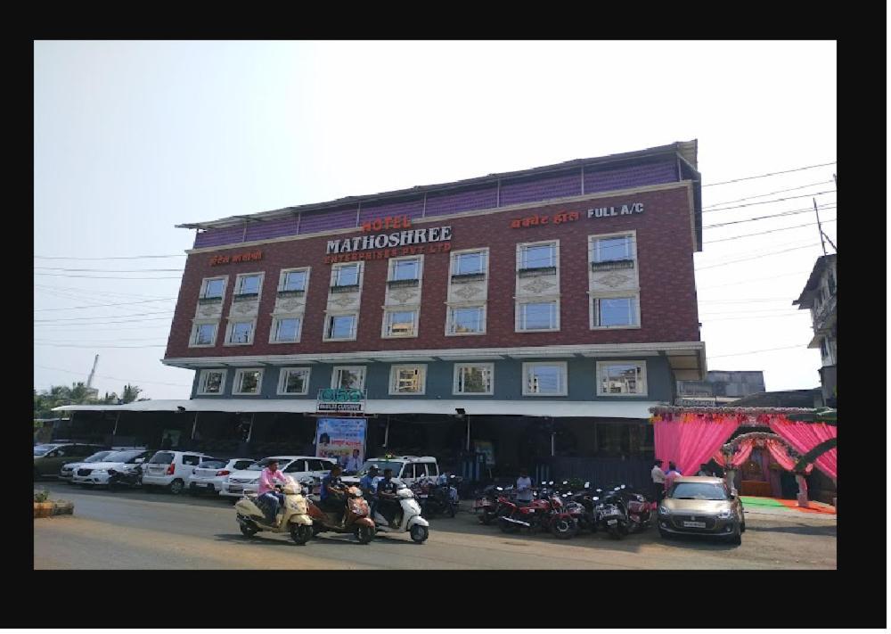 Hotel Mathoshree Thane Zewnętrze zdjęcie