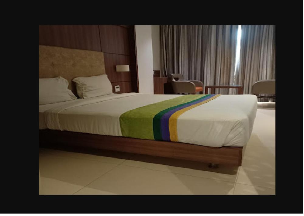 Hotel Mathoshree Thane Zewnętrze zdjęcie